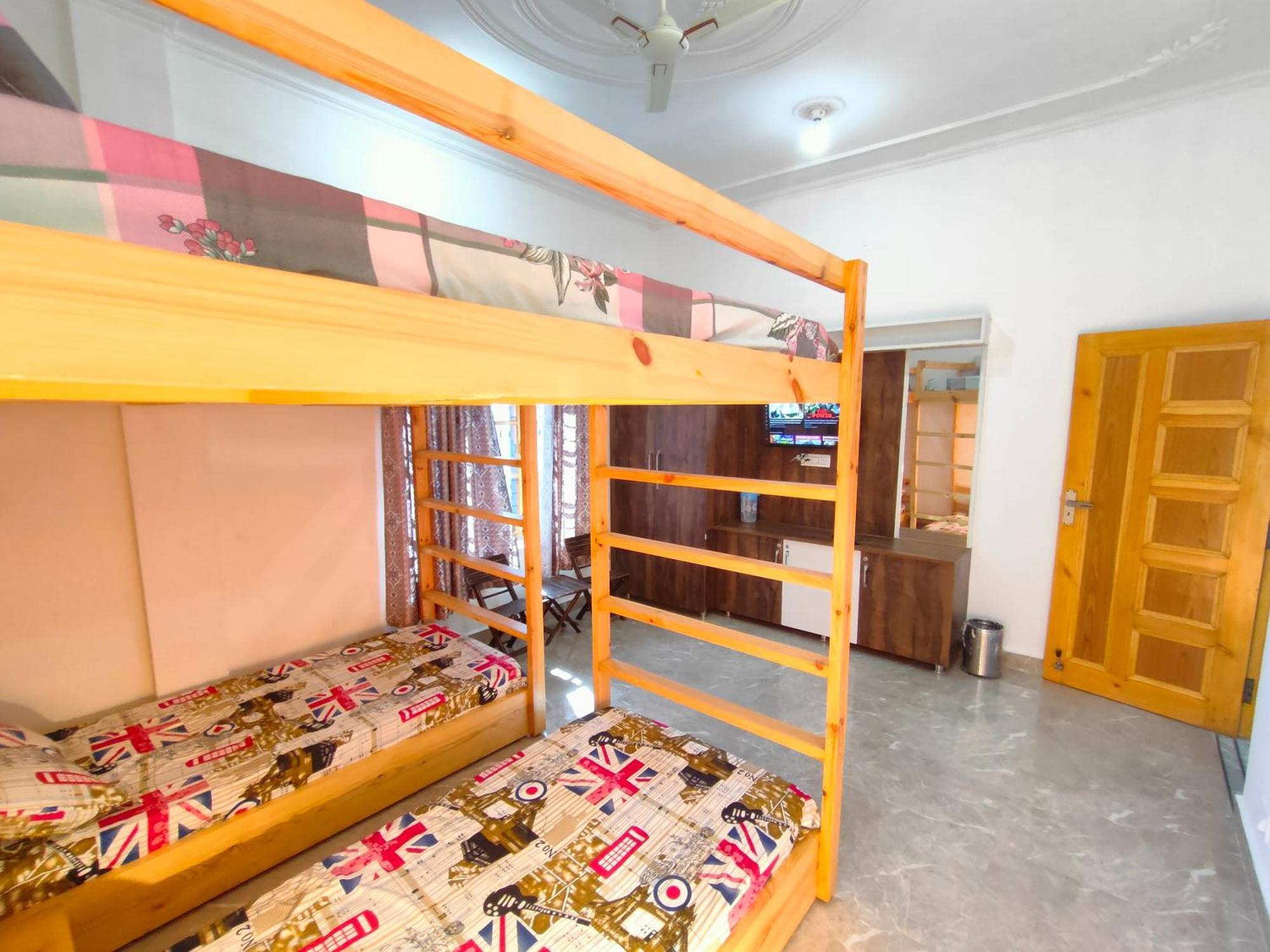 Travelodge Homestay Bīr 외부 사진